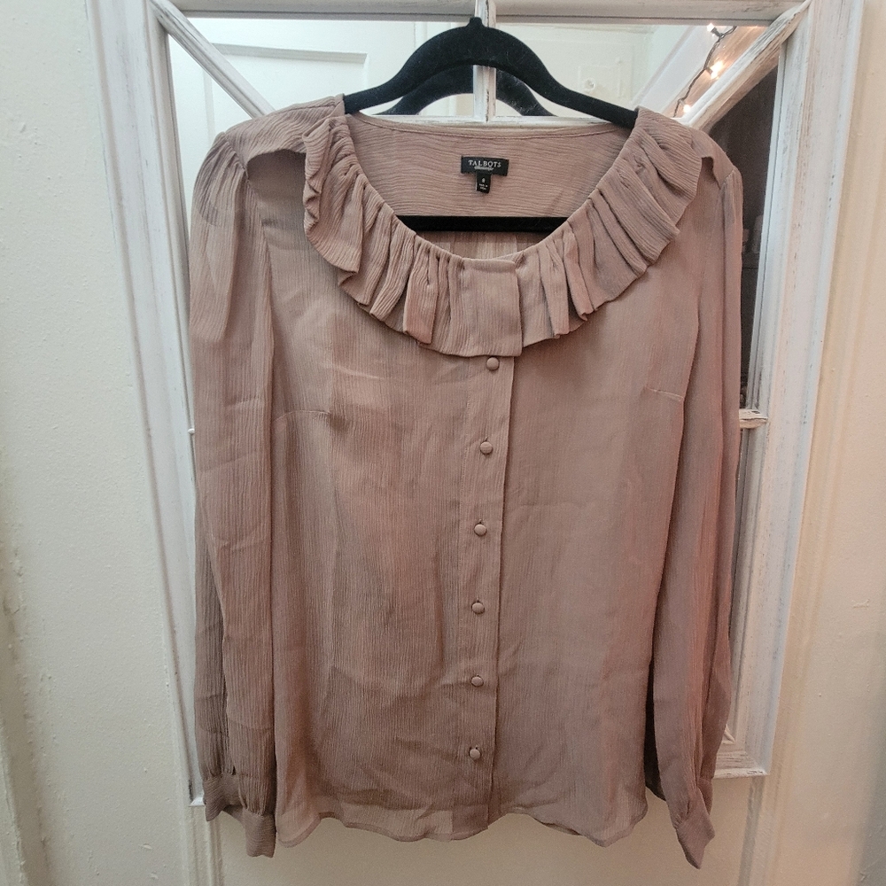 Talbots Ruffled Collar Silk Crepe Blouse EUC Old Money Romantic Victorian